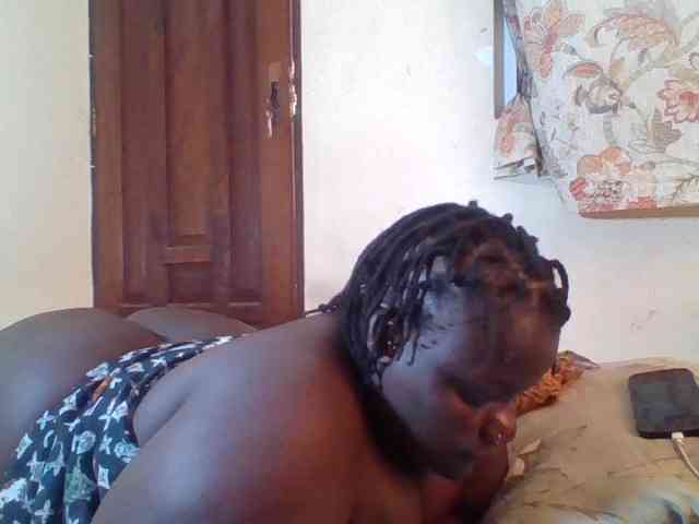 Bigdarkass webcam