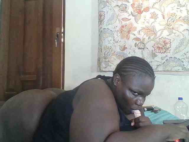 Bigdarkass webcam