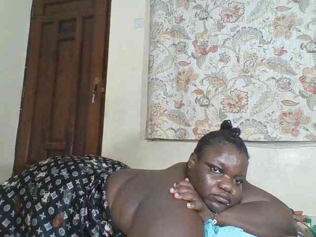 Bigdarkass webcam