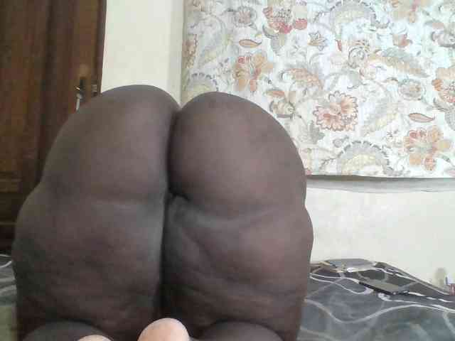 Bigdarkass webcam