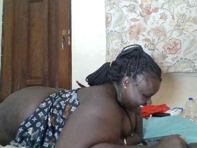 Bigdarkass webcam