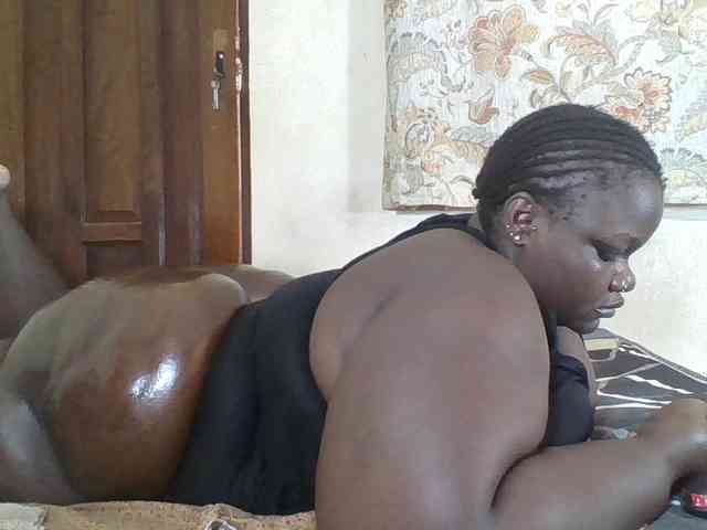 Bigdarkass webcam