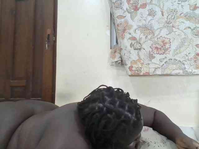 Bigdarkass webcam