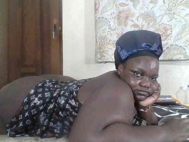 Bigdarkass webcam