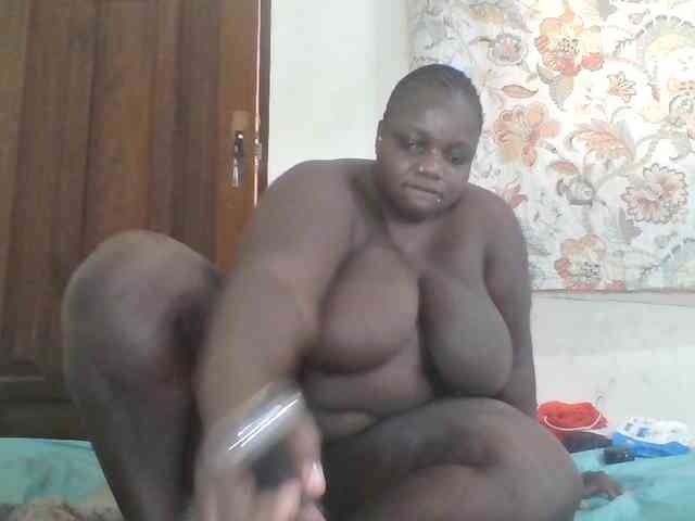 Bigdarkass webcam