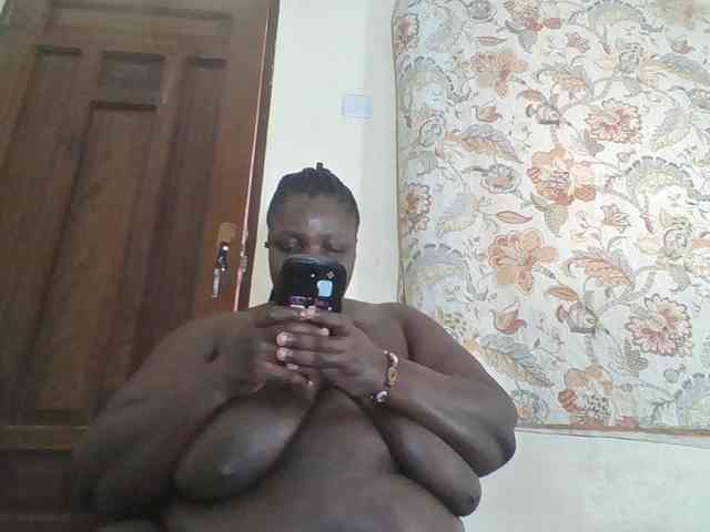 Bigdarkass webcam