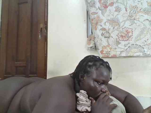 Bigdarkass webcam