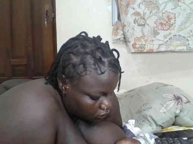 Bigdarkass webcam