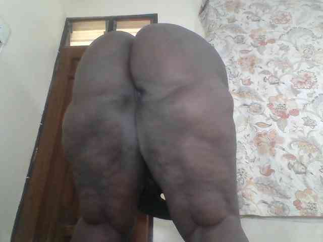 Bigdarkass webcam