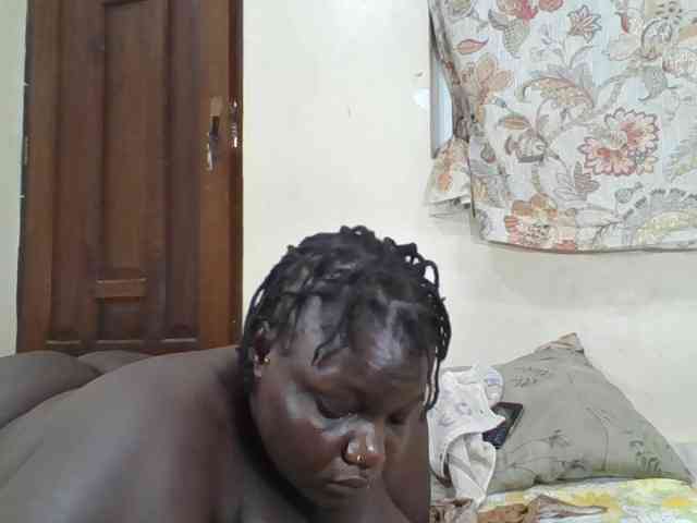 Bigdarkass webcam