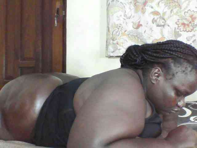 Bigdarkass webcam