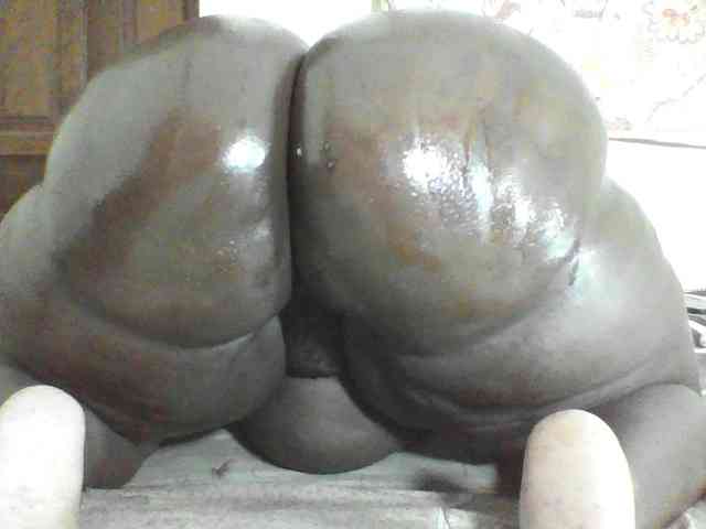Bigdarkass webcam