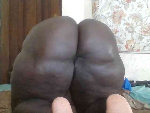 Bigdarkass webcam