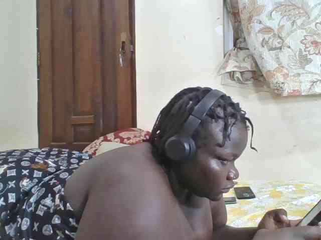 Bigdarkass webcam