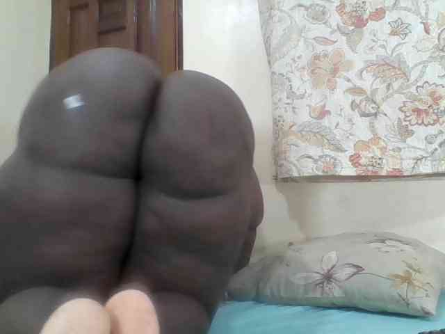 Bigdarkass webcam