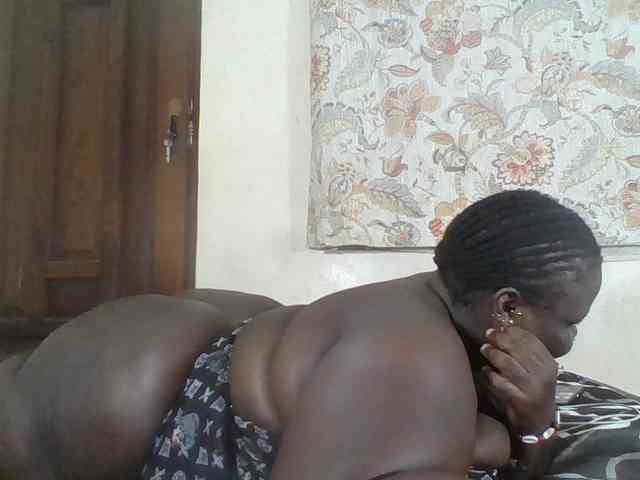 Bigdarkass webcam