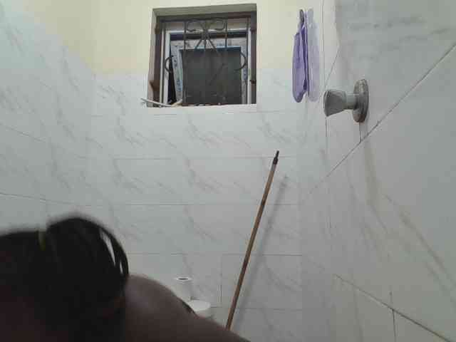 Bigdarkass webcam