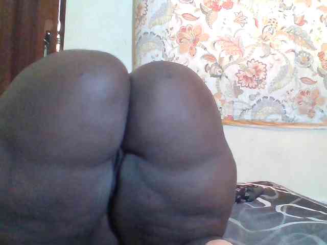 Bigdarkass webcam