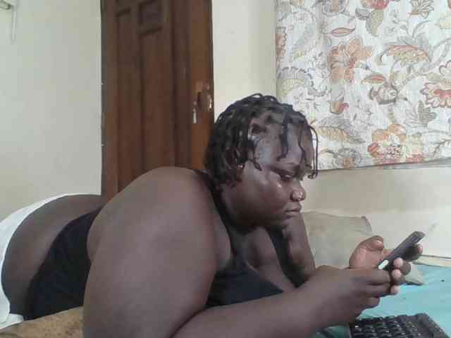 Bigdarkass webcam