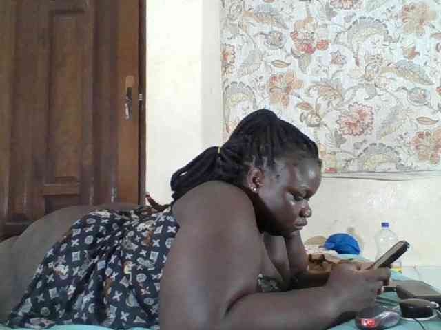 Bigdarkass webcam