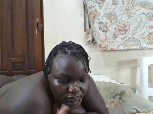 Bigdarkass webcam