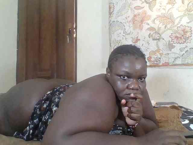 Bigdarkass Live Webcam on BongaCams