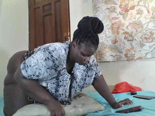 Bigdarkass webcam