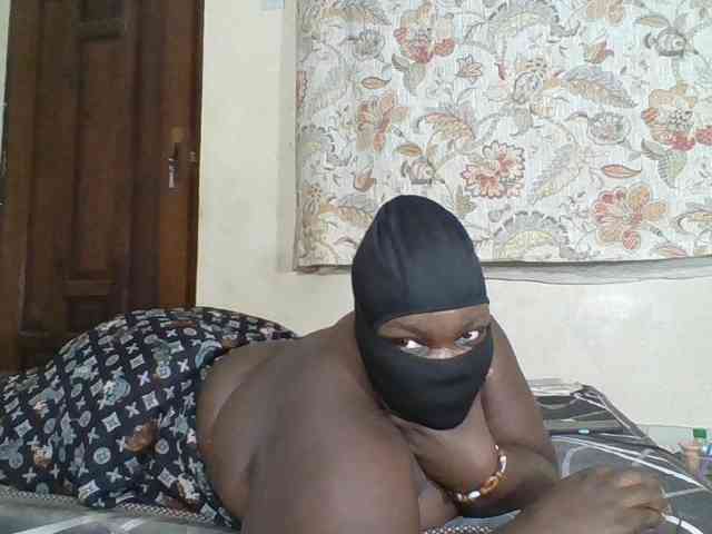 Bigdarkass webcam