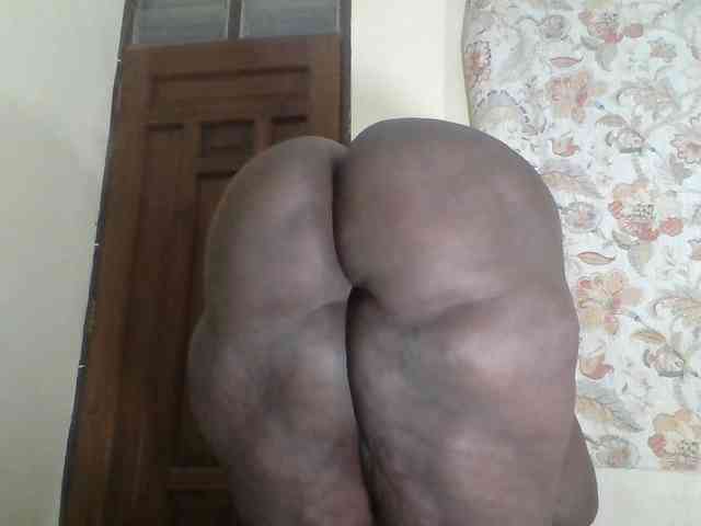 Bigdarkass webcam