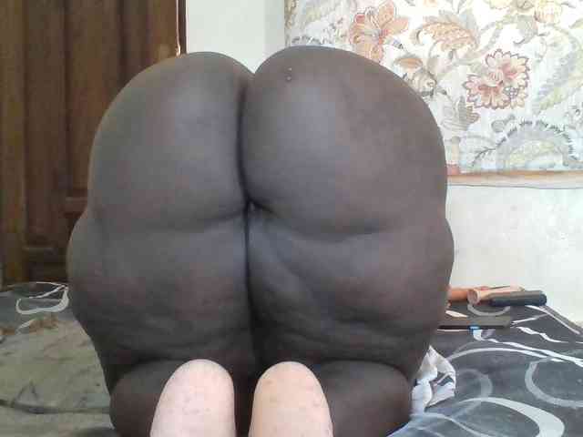 Bigdarkass webcam