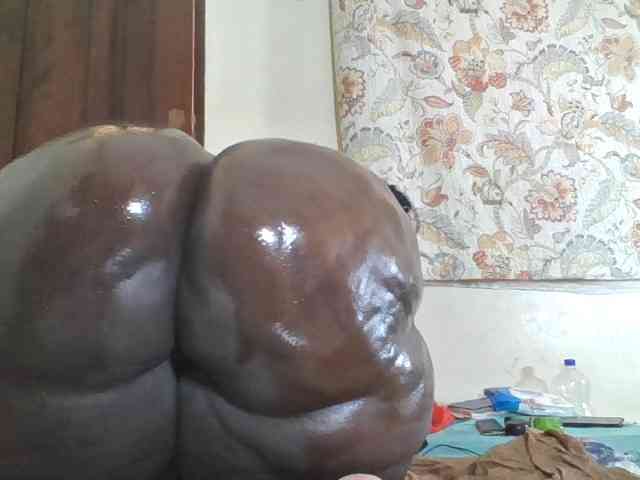 Bigdarkass webcam