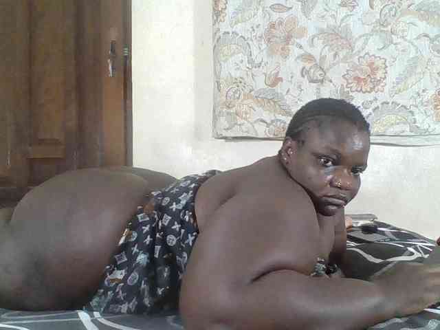 Bigdarkass Live Webcam on BongaCams