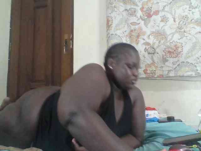 Bigdarkass webcam
