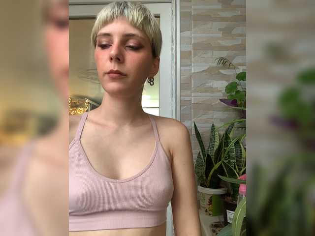 Bunnyforcesolo live cam on BongaCams