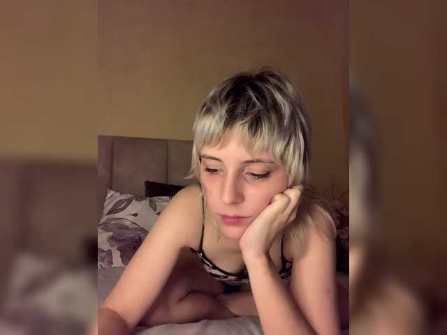 Bunnyforcesolo live cam on BongaCams