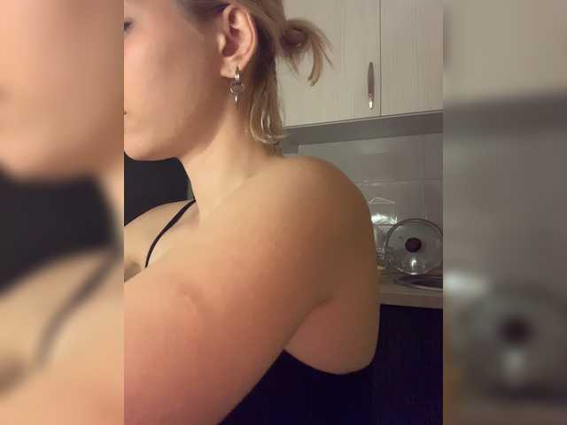 Bunnyforcesolo live cam on BongaCams