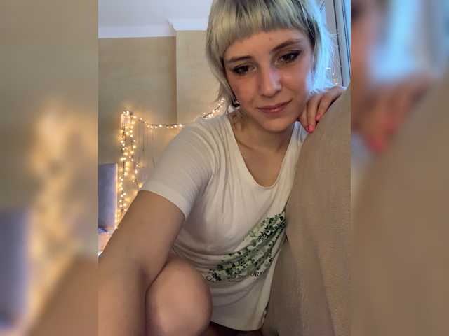 Bunnyforcesolo live cam on BongaCams