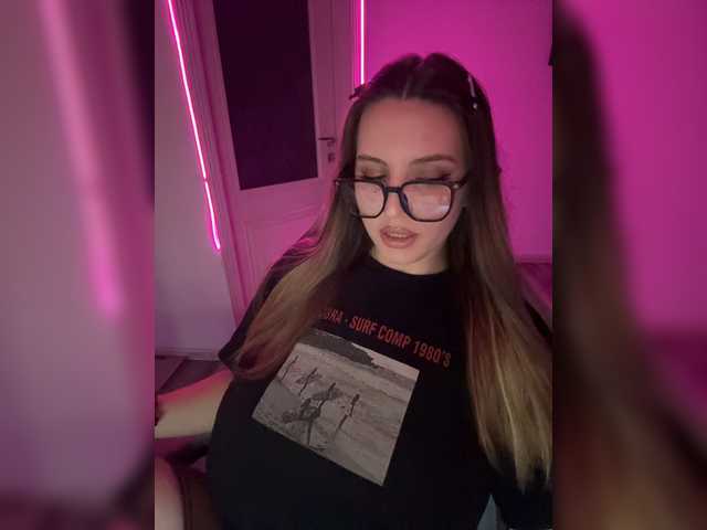 Couple-sex live webcam show