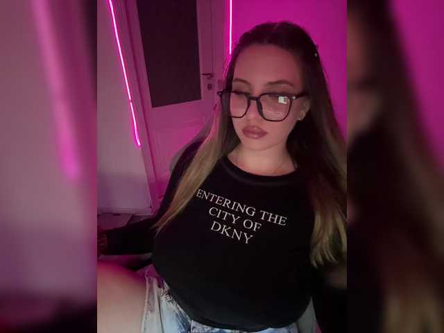Couple-sex live webcam show