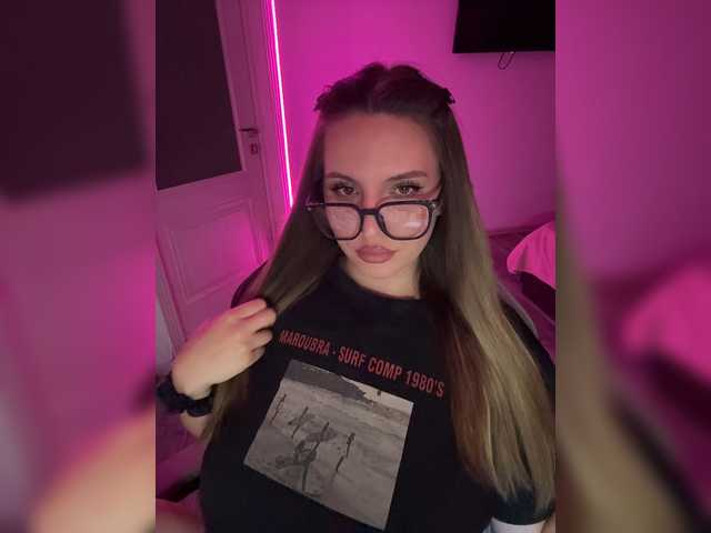 Couple-sex live cam on BongaCams