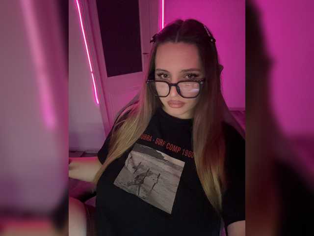Couple-sex live cam