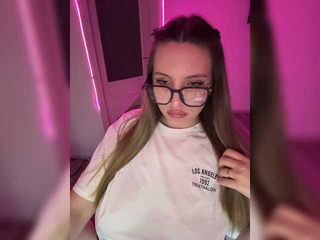 Couple-sex live webcam show