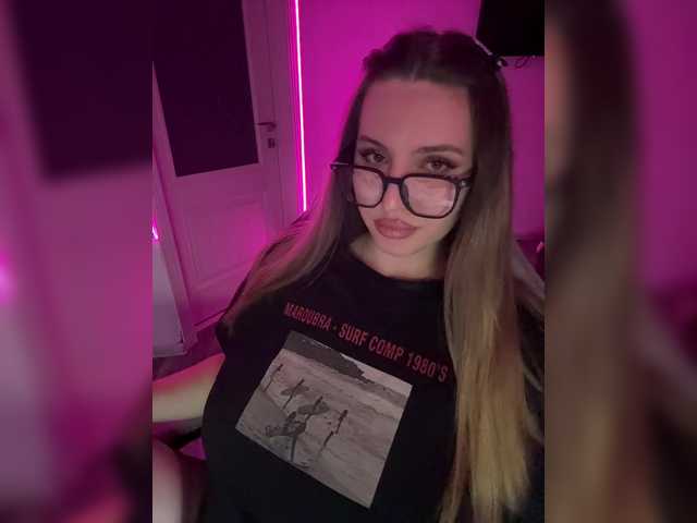 Couple-sex live webcam show