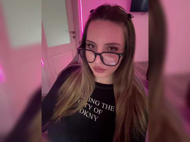 CrisKiss live webcam show