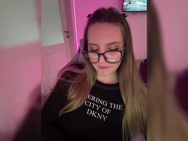 CrisKiss live webcam show
