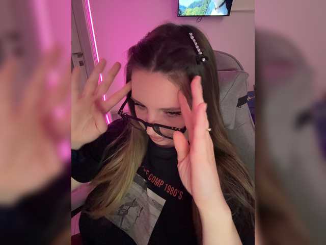 CrisKiss live webcam show