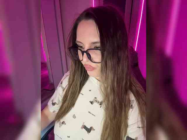 Cris_Mi webcam