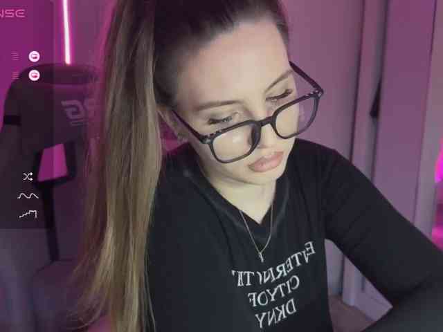 Cris_Mi webcam