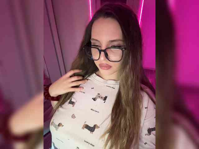 Cris_Mi webcam