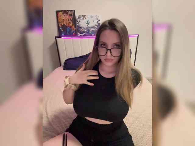 Cris_Mi webcam